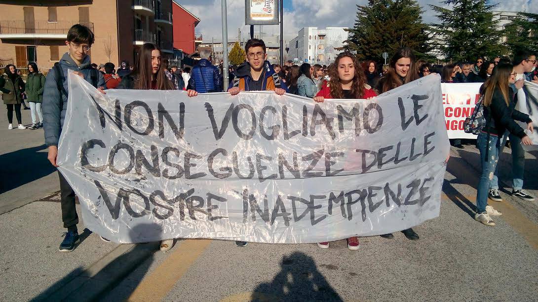 corteo sicuri da morire