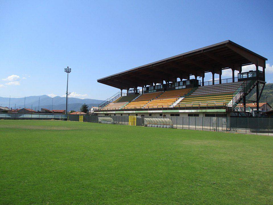 Torce da Stadio vari colori in vendita a Samarate Varese da Mazzucchellis