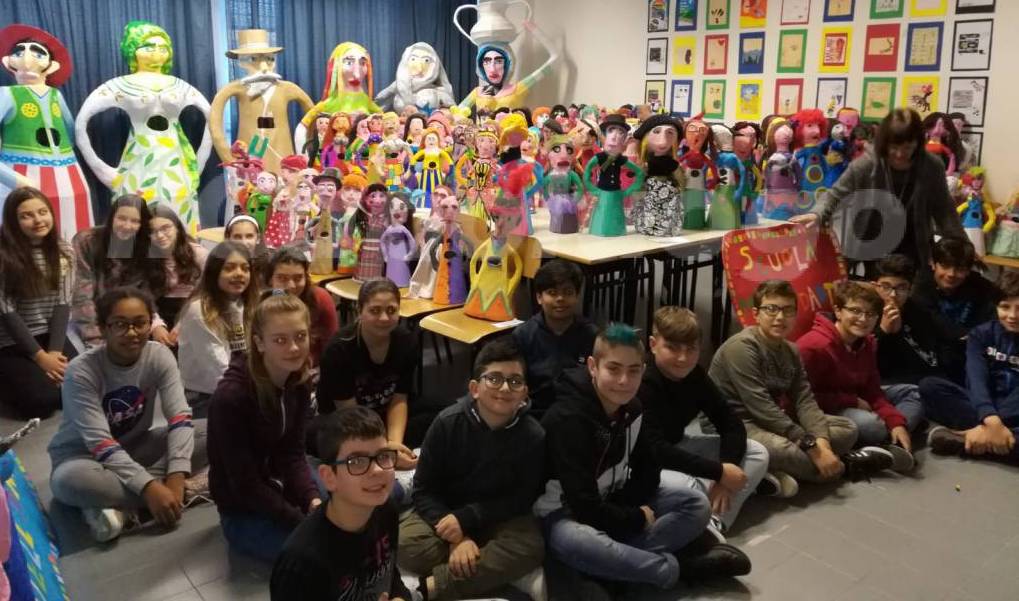 Scuola Dante Alighieri studenti protagonisti al Carnevale di