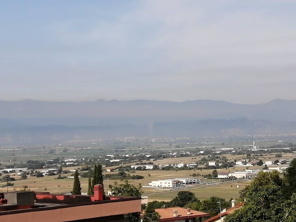 cappa di fumo incendio avezzano da Aielli