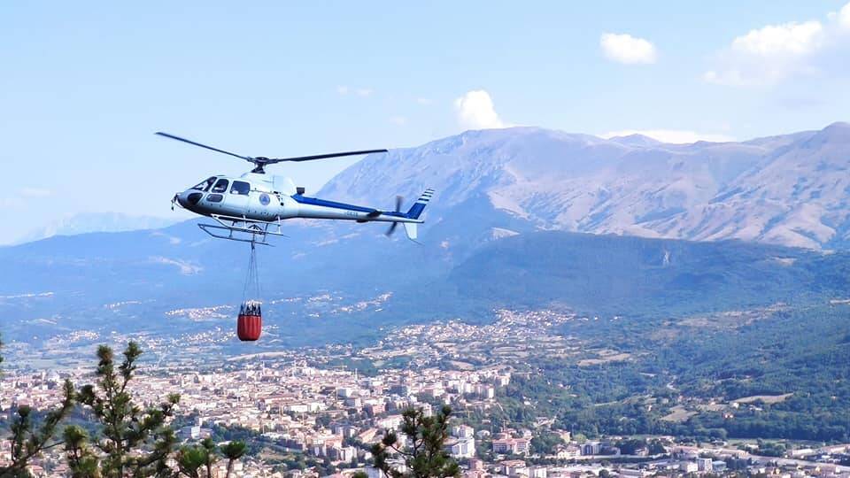 bonifica incendi l'aquila canadair