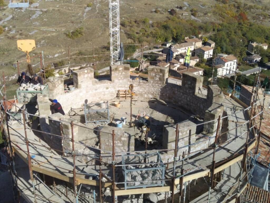 Santo Stefano di Sessanio, nuova vita per la sua torre - Il Capoluogo