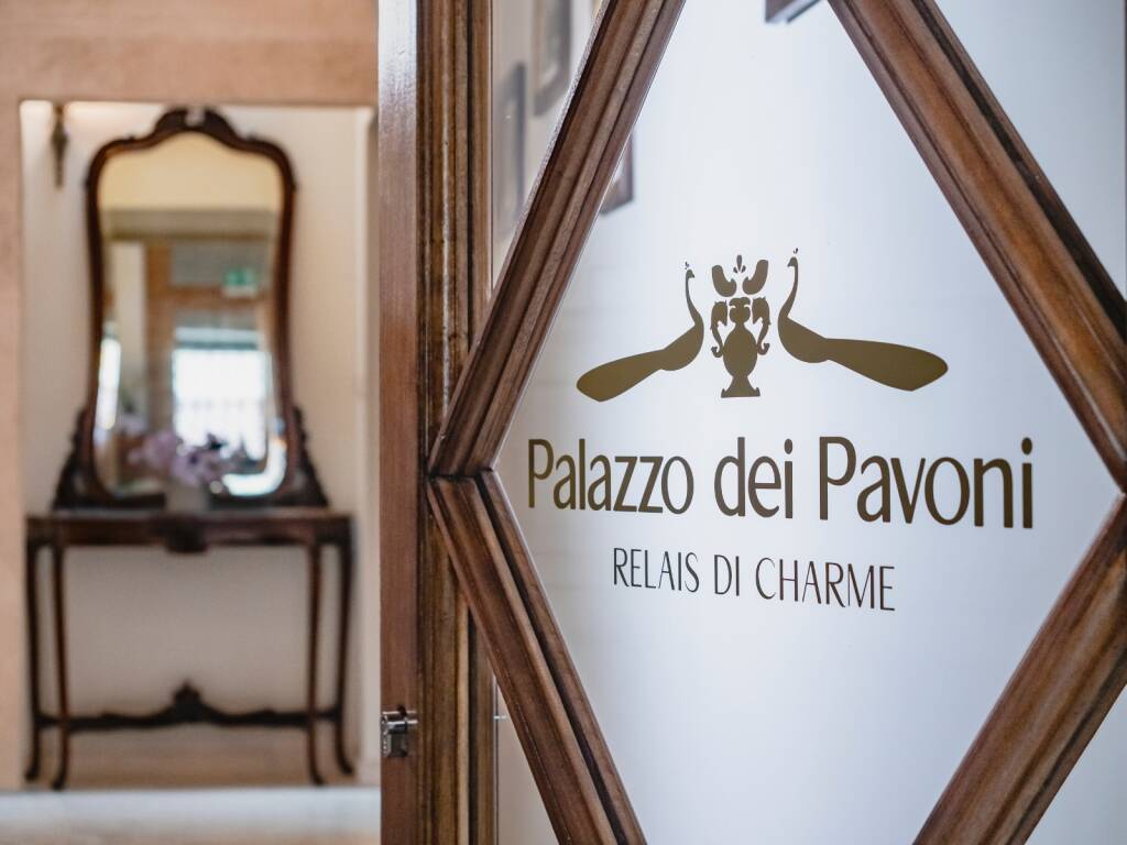 palazzo dei pavoni