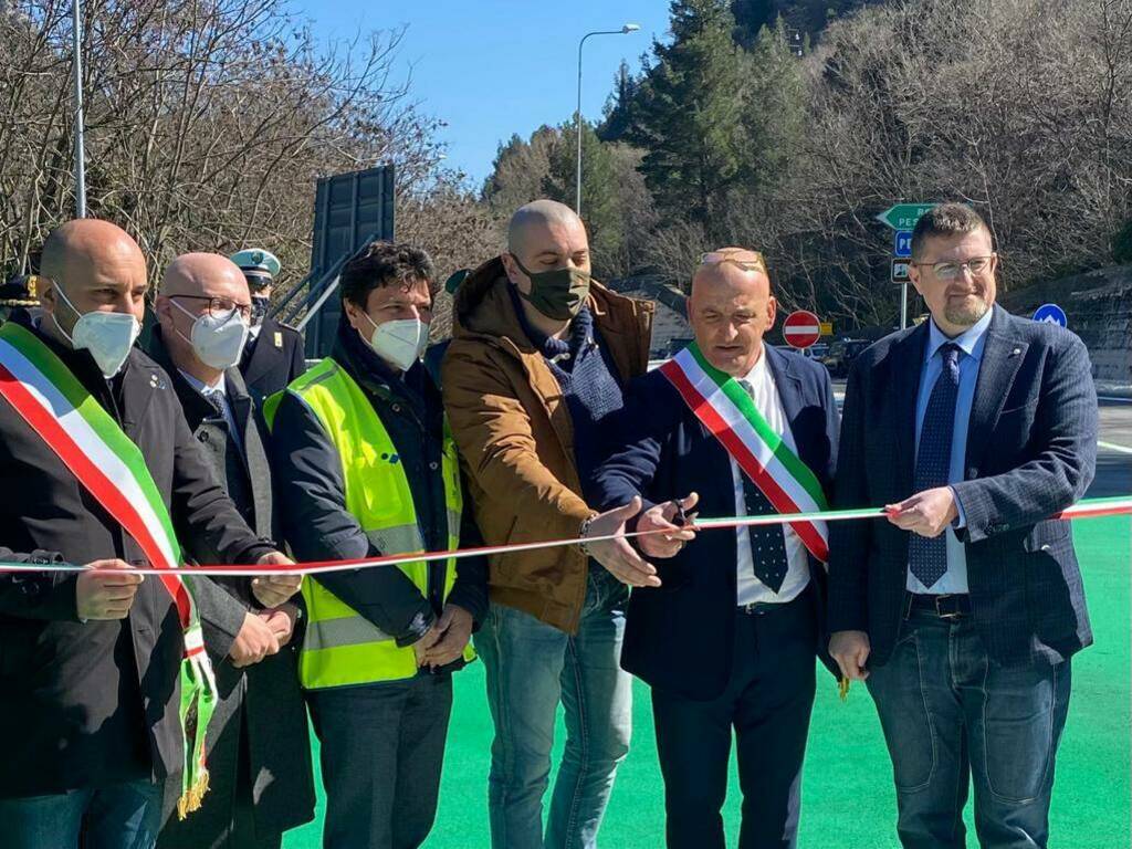 bussi inaugurazione rotonda