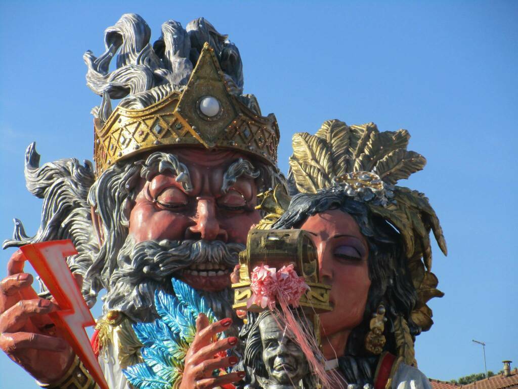 Maschere di Carnevale - I testi di Carla Piccinini in