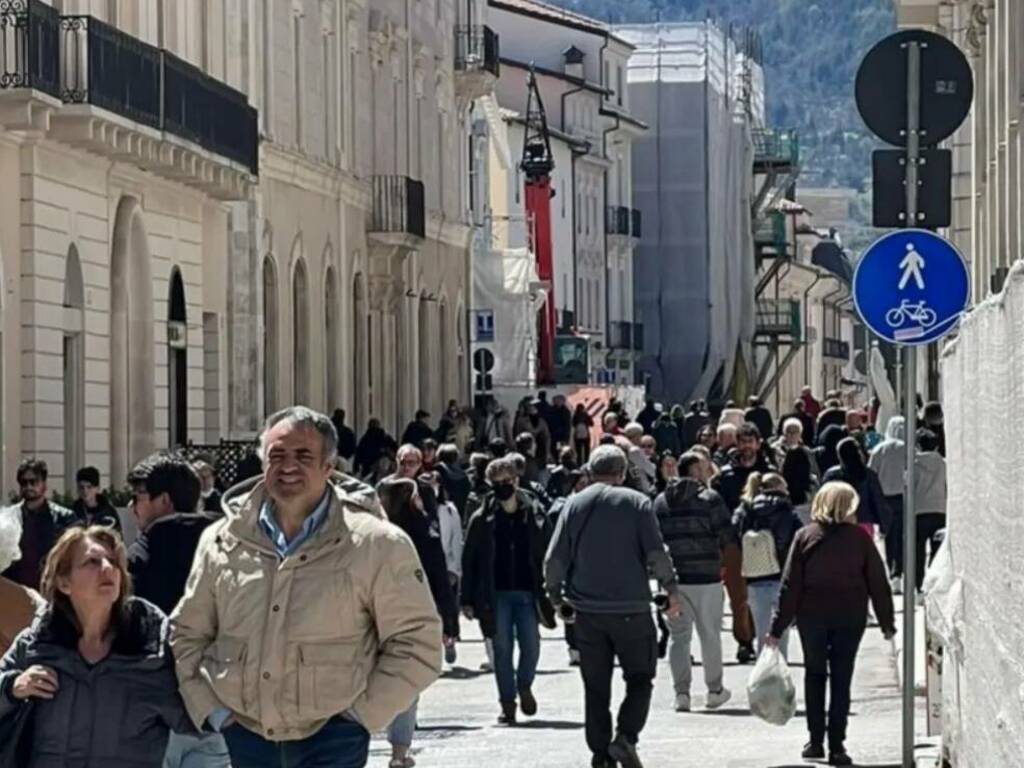 turisti pasquetta l'aquila 