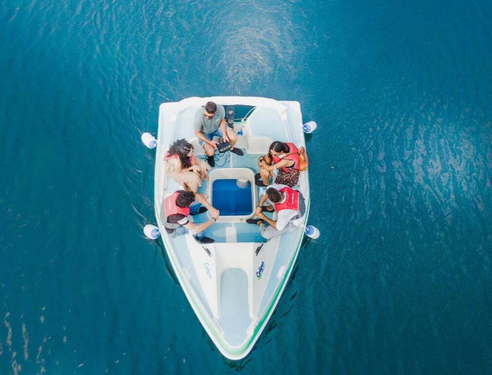 lago di capodacqua trimarani elettrici 