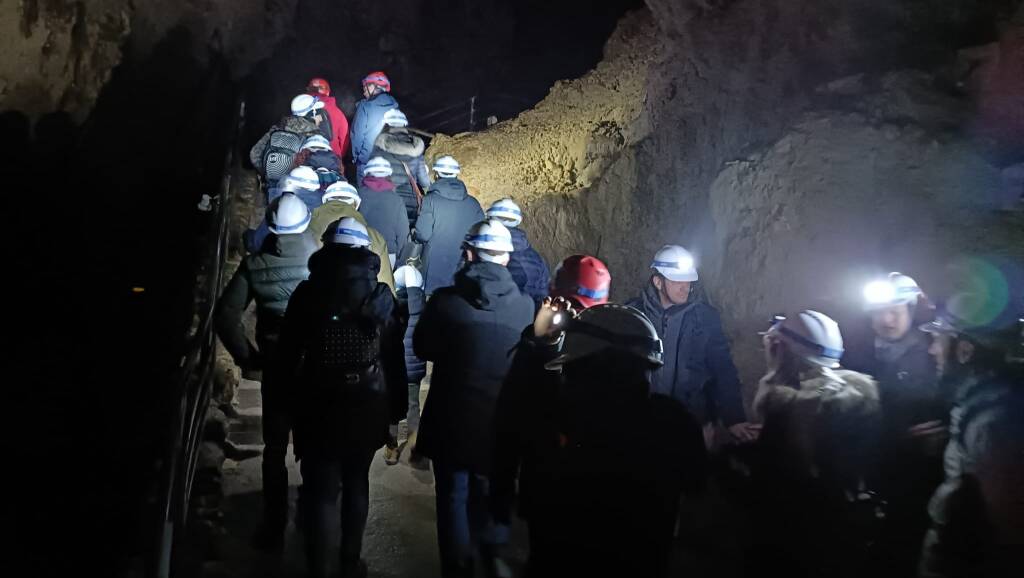 visite al buio grotte di stiffe