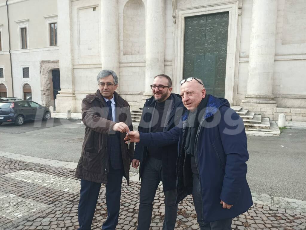 consegna lavori duomo l'aquila