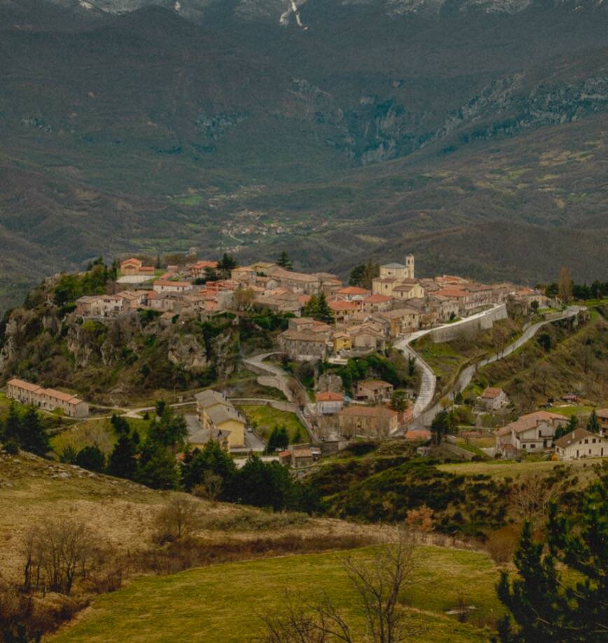 civita d'antino borgo