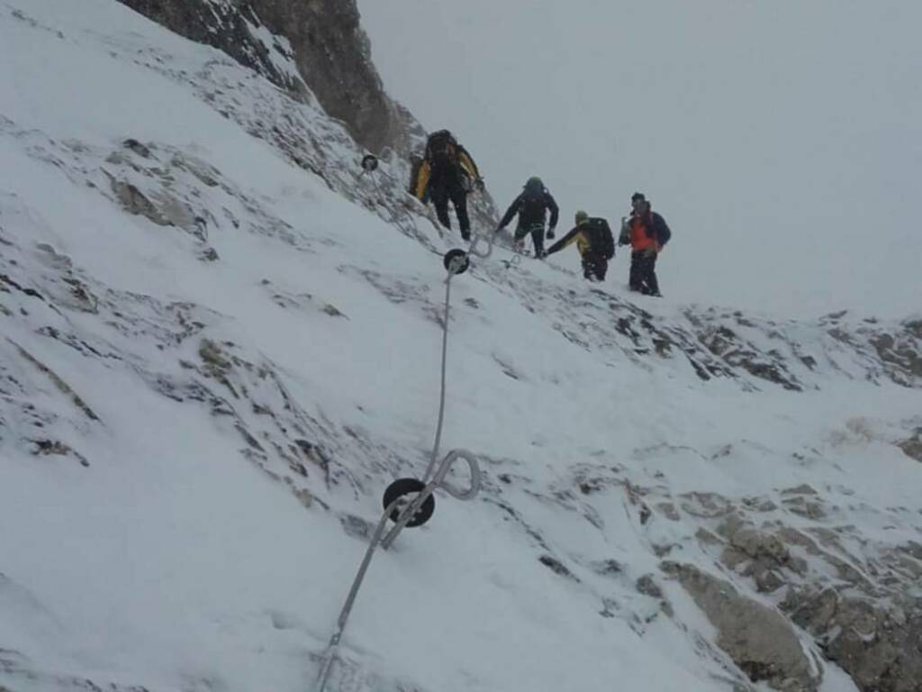montagna soccorso alpino guardia di finanza