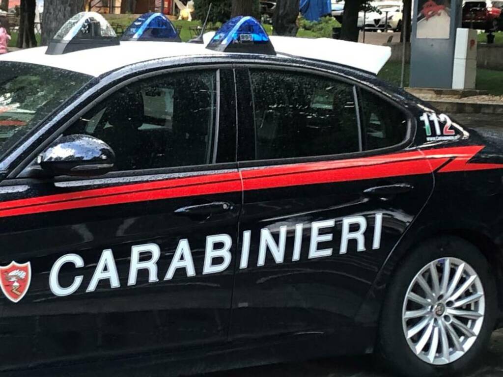 carabinieri, taser 