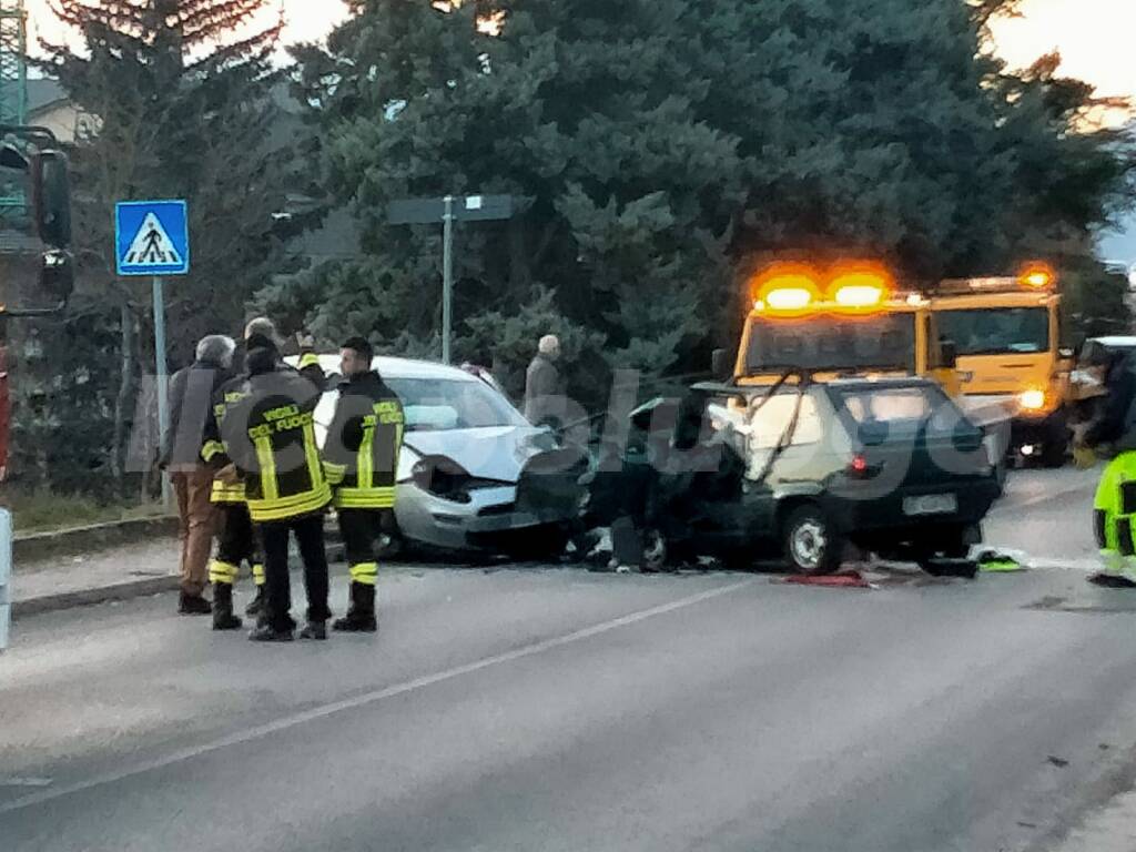 incidente mortale pettino via antica arischia