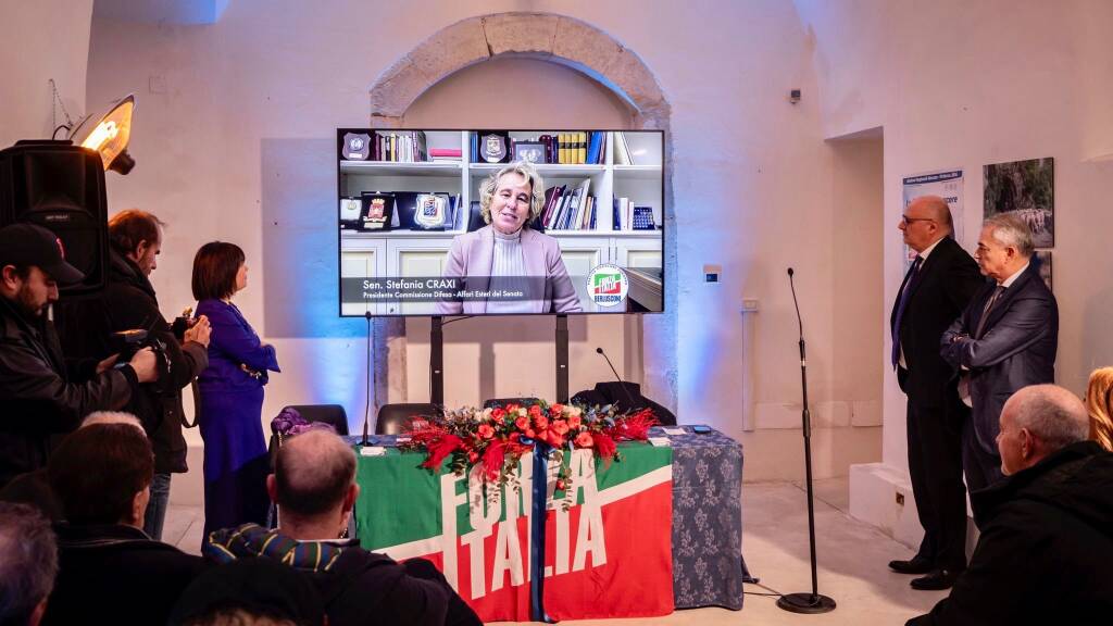 inaugurazione sede elettorale Luisa Taglieri