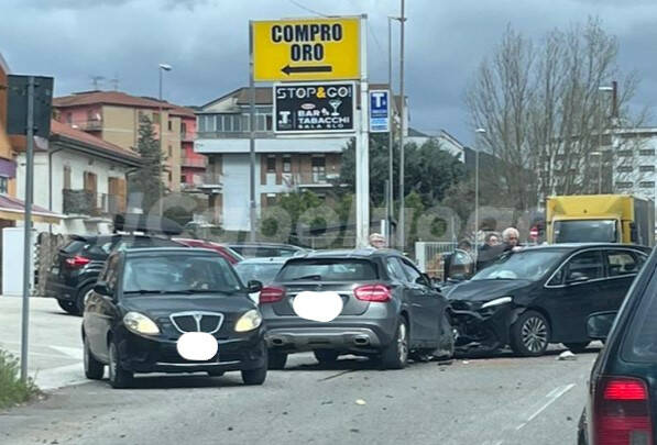 incidente statale 17 l'aquila