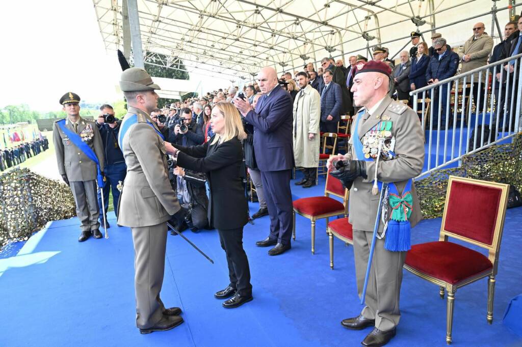 163esimo anniversario esercito 