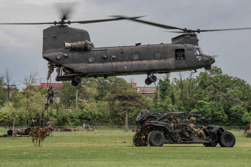 163esimo anniversario esercito 