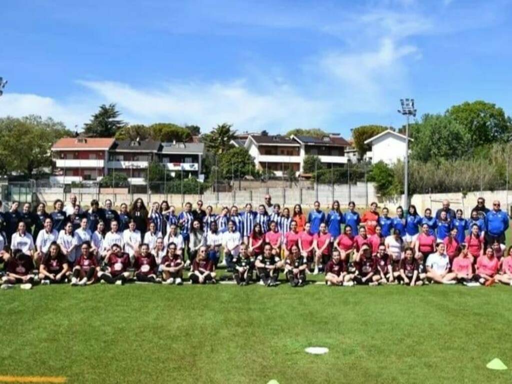 torneo interscolastico calcio femminile 