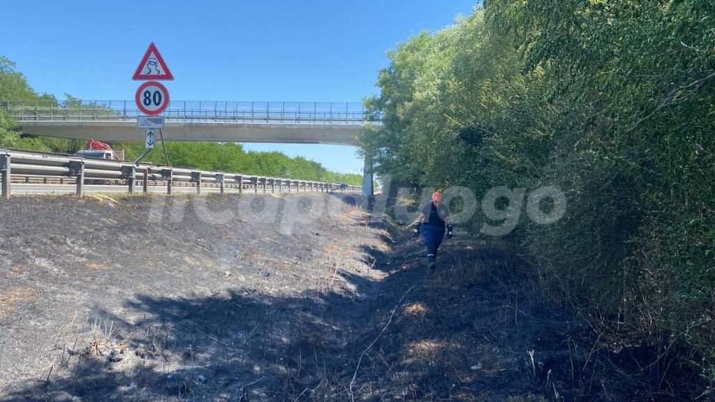 incendio A25 magliano de' mersi 