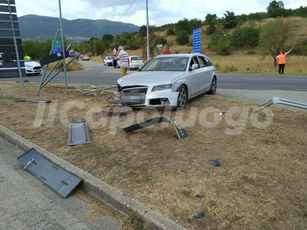 incidente poggio picenze