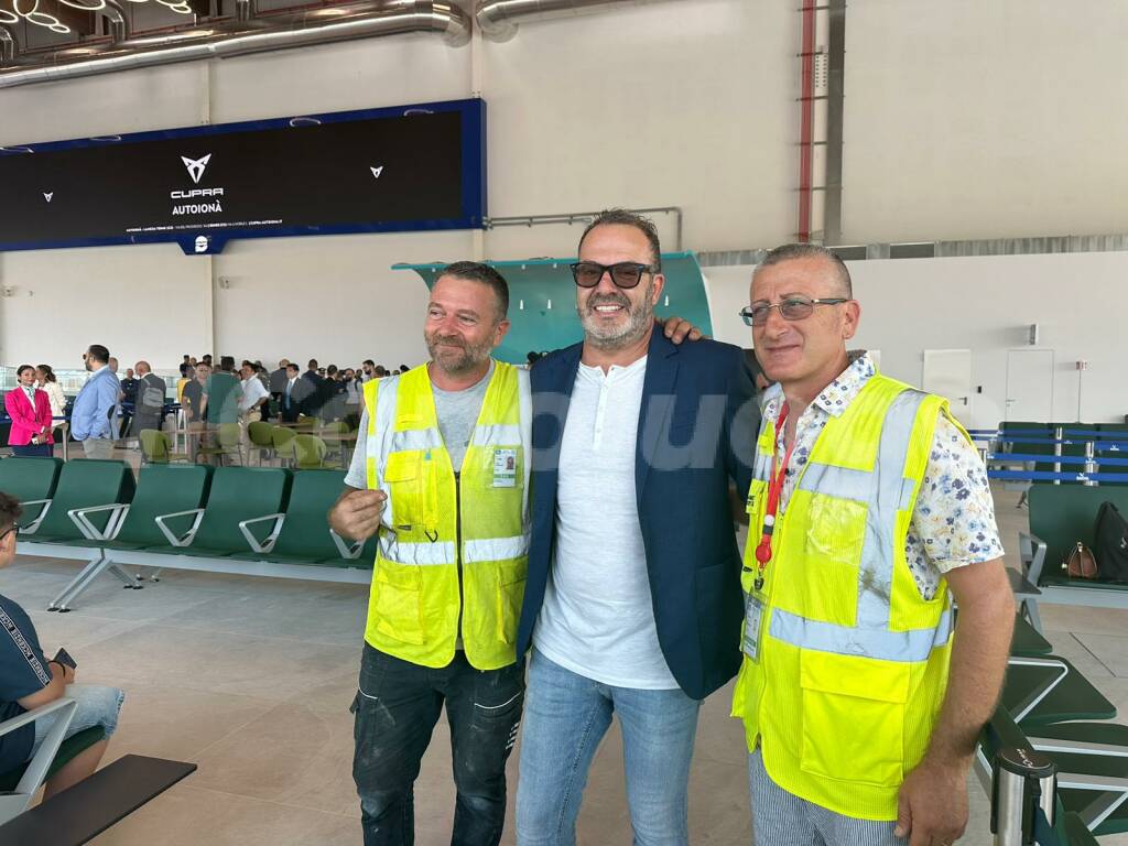 Nuova area partenze aeroporto Lamezia Terme 